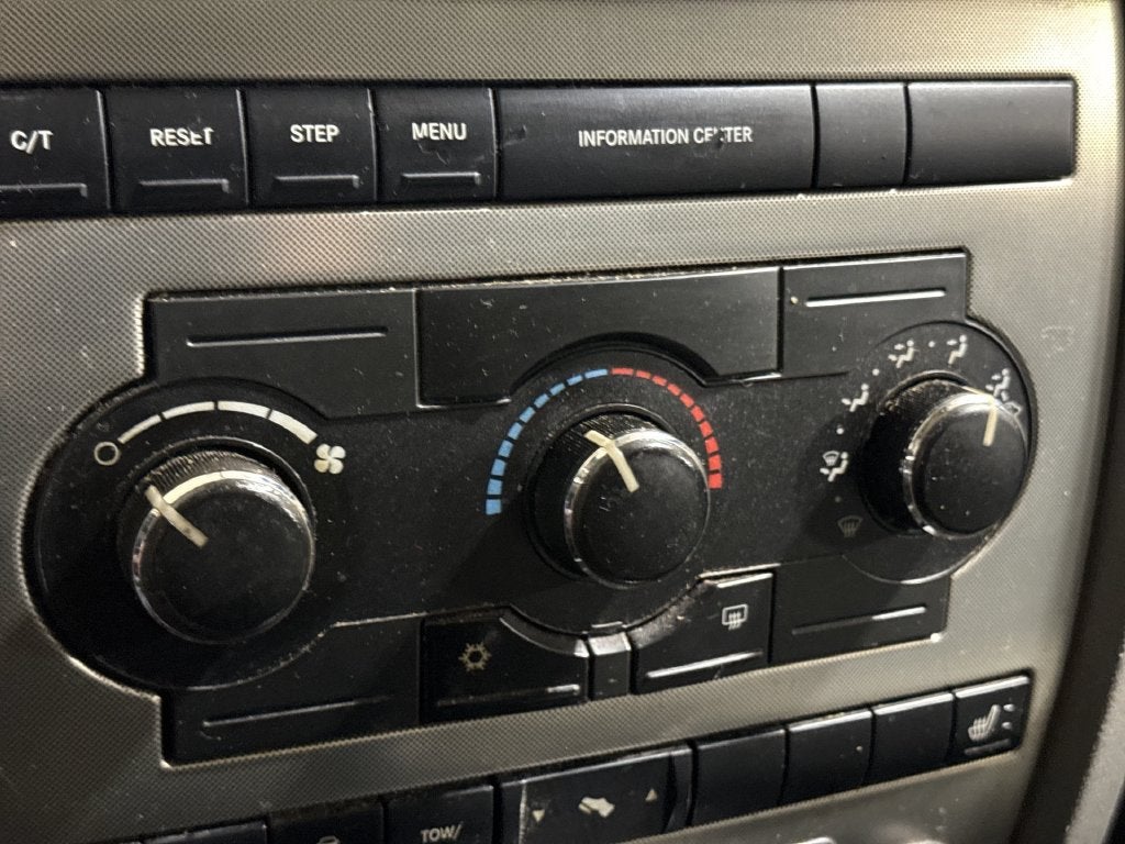 2007 Jeep Grand Cherokee Laredo