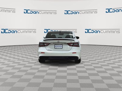 2019 Nissan Maxima SR