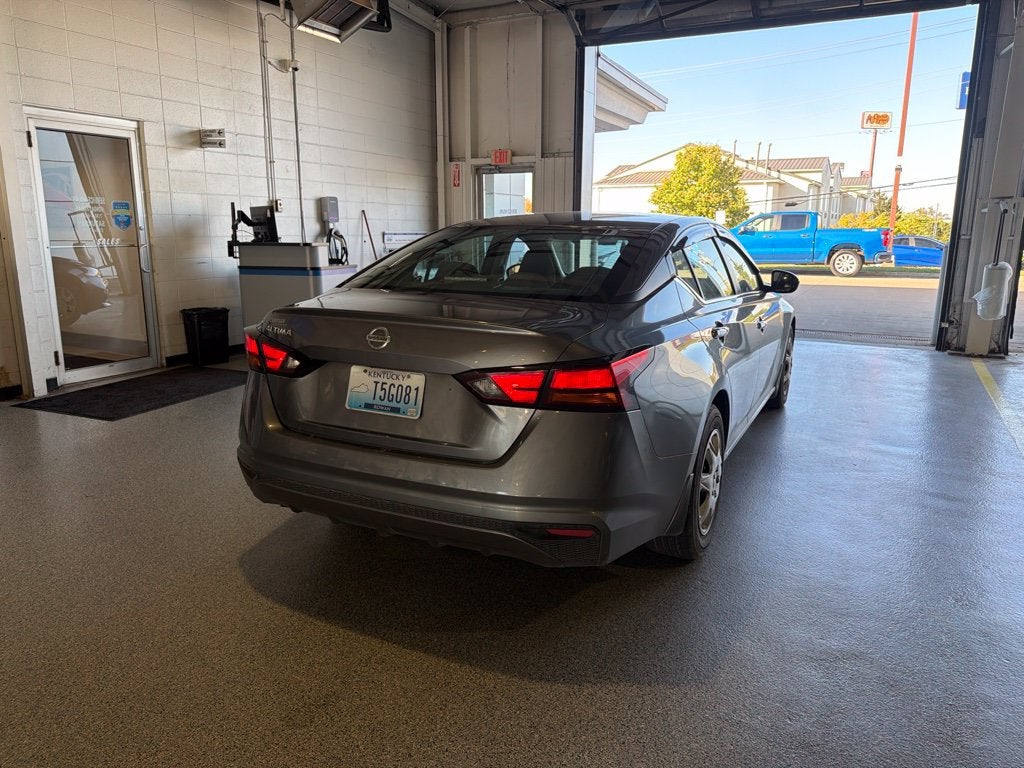 2022 Nissan Altima 2.5 S
