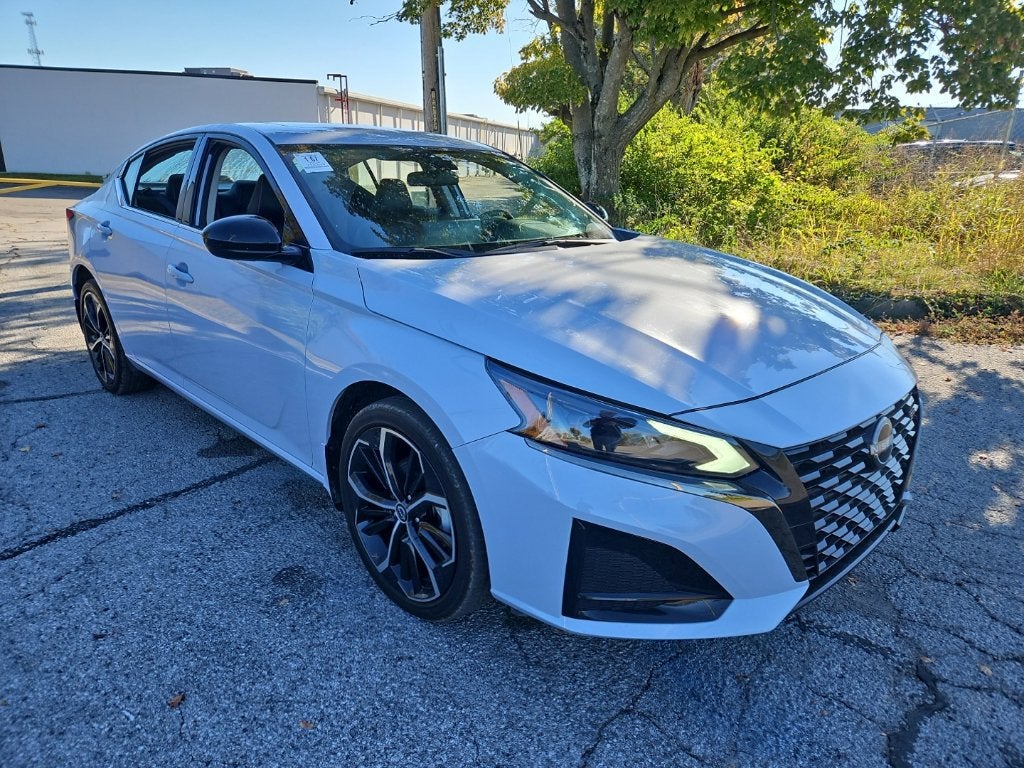 2024 Nissan Altima 2.5 SR