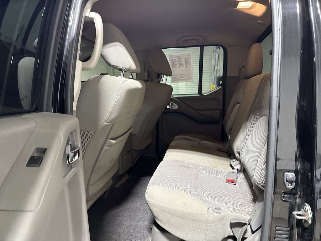 2018 Nissan Frontier SV V6
