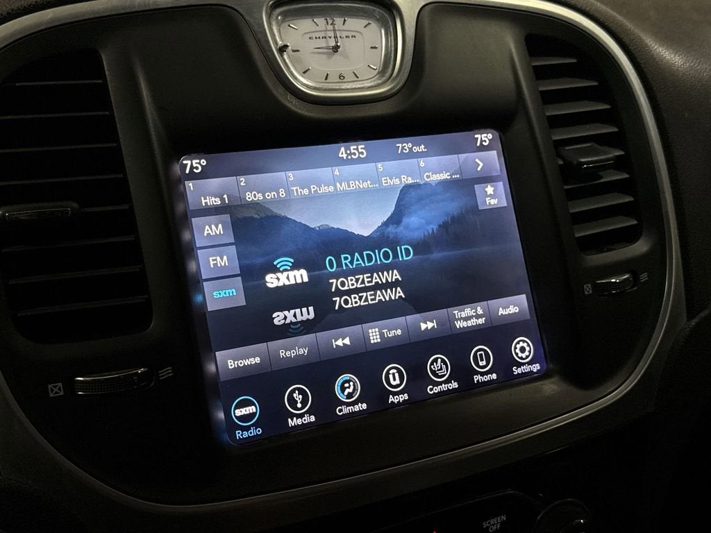 2018 Chrysler 300 Touring L