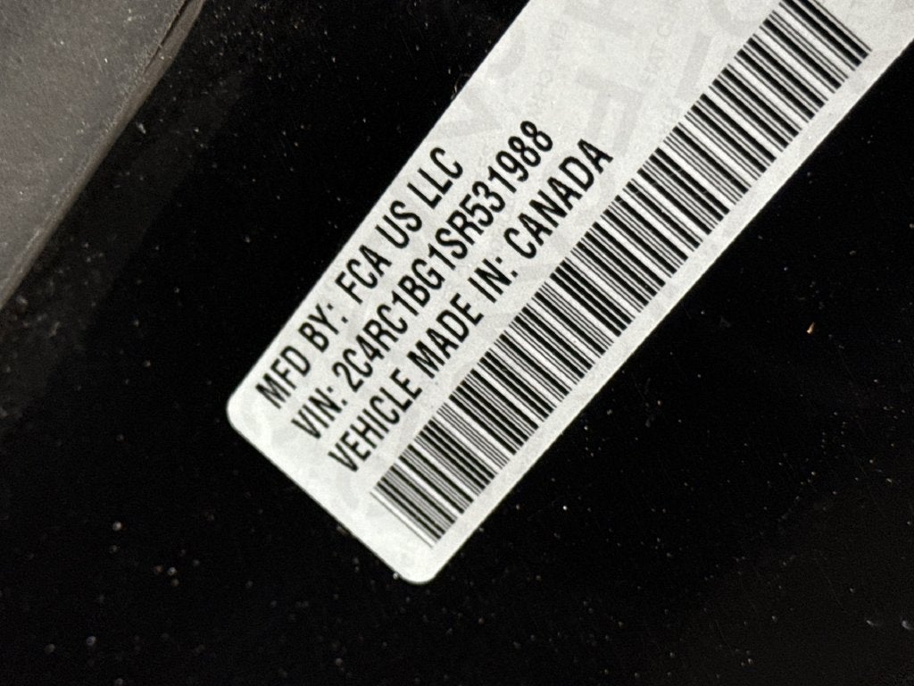 2025 Chrysler Pacifica Select