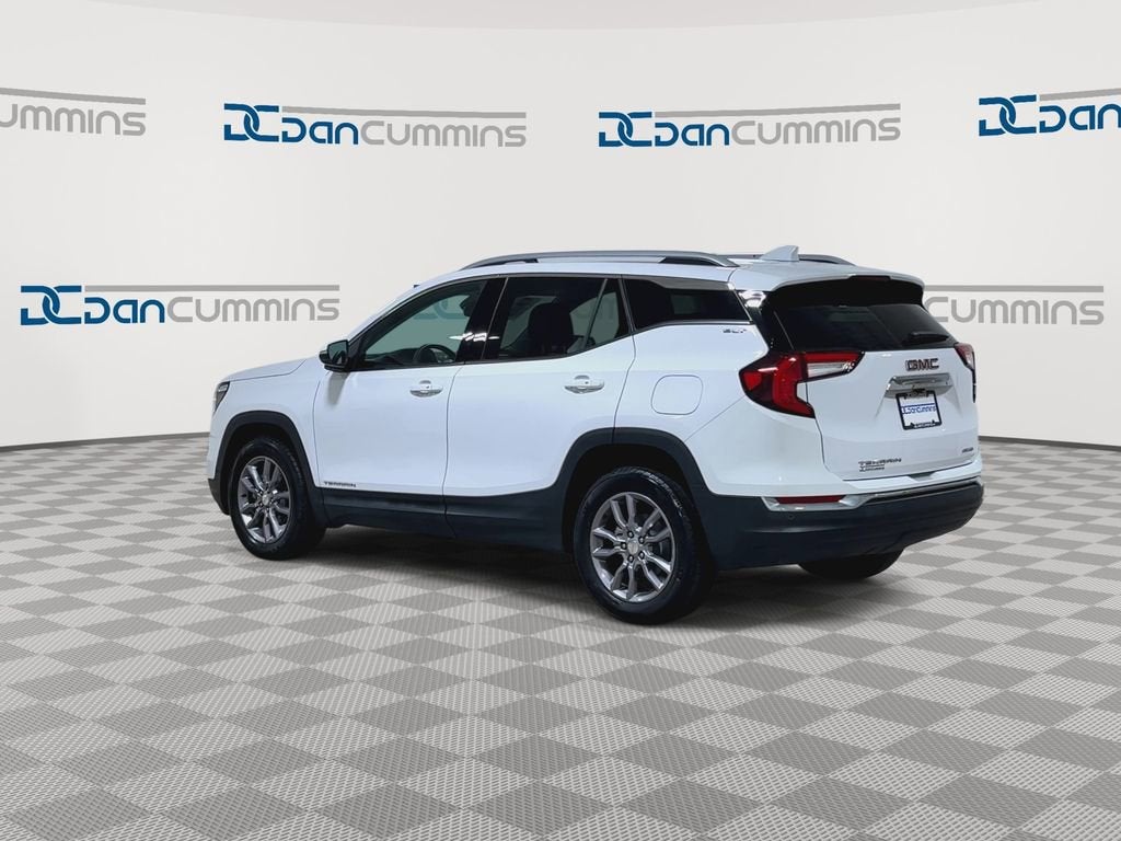 2023 GMC Terrain SLT