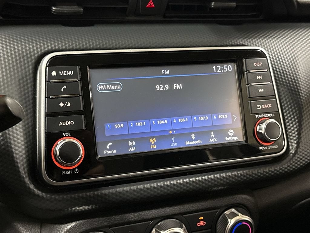 2021 Nissan Kicks S