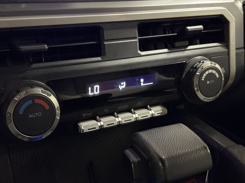 2024 Toyota Tacoma 4WD SR5