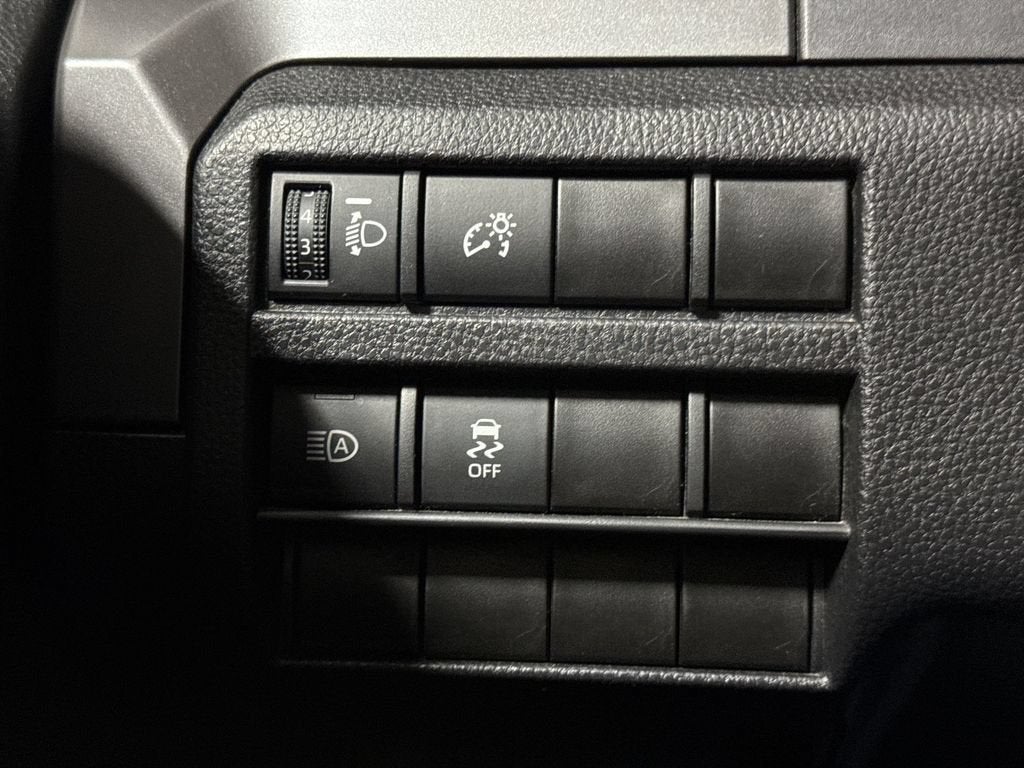 2024 Toyota Tacoma 4WD SR5