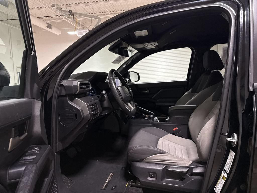 2024 Toyota Tacoma 4WD SR5