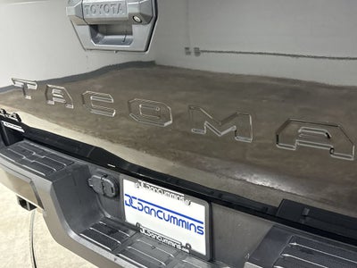 2024 Toyota Tacoma 4WD SR5