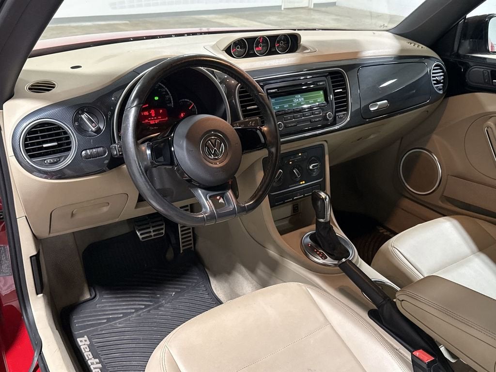 2013 Volkswagen Beetle Convertible 2.0T