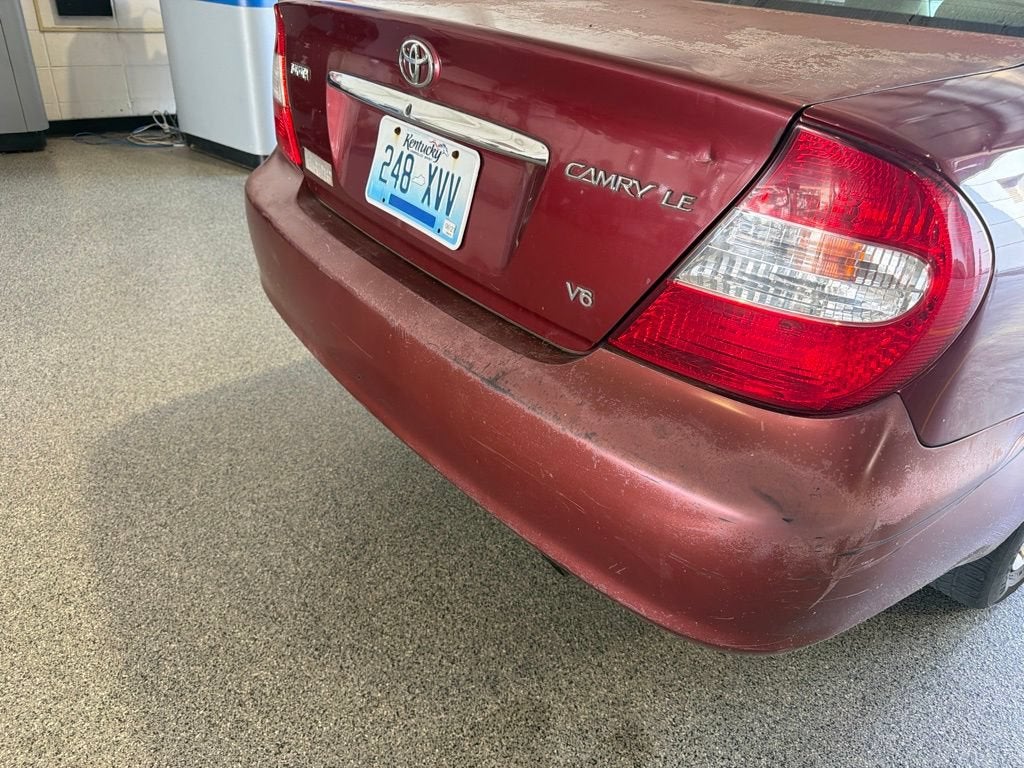 2004 Toyota Camry LE