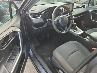 2023 Toyota RAV4 Hybrid LE