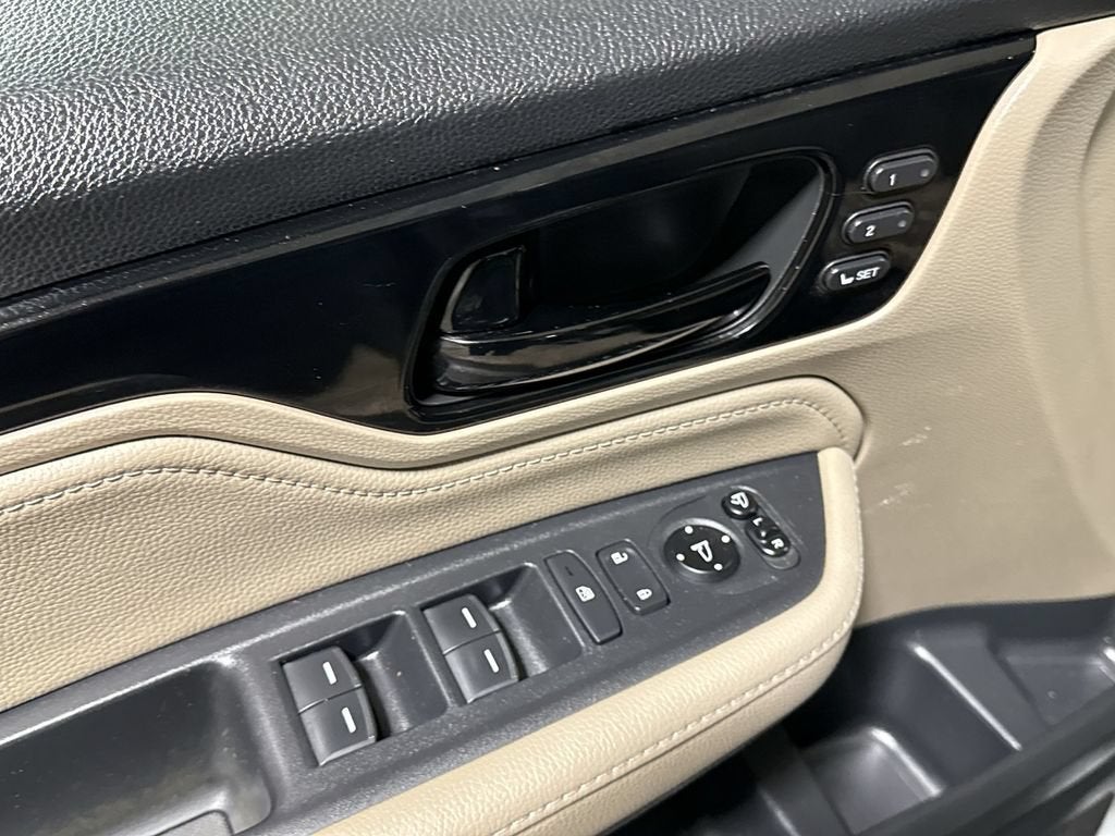 2018 Honda Odyssey Elite