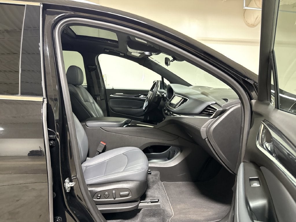 2023 Buick Enclave Premium