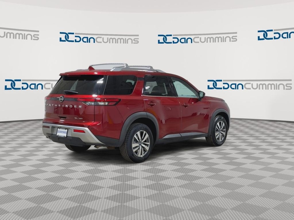 2023 Nissan Pathfinder SL