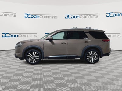 2023 Nissan Pathfinder Platinum