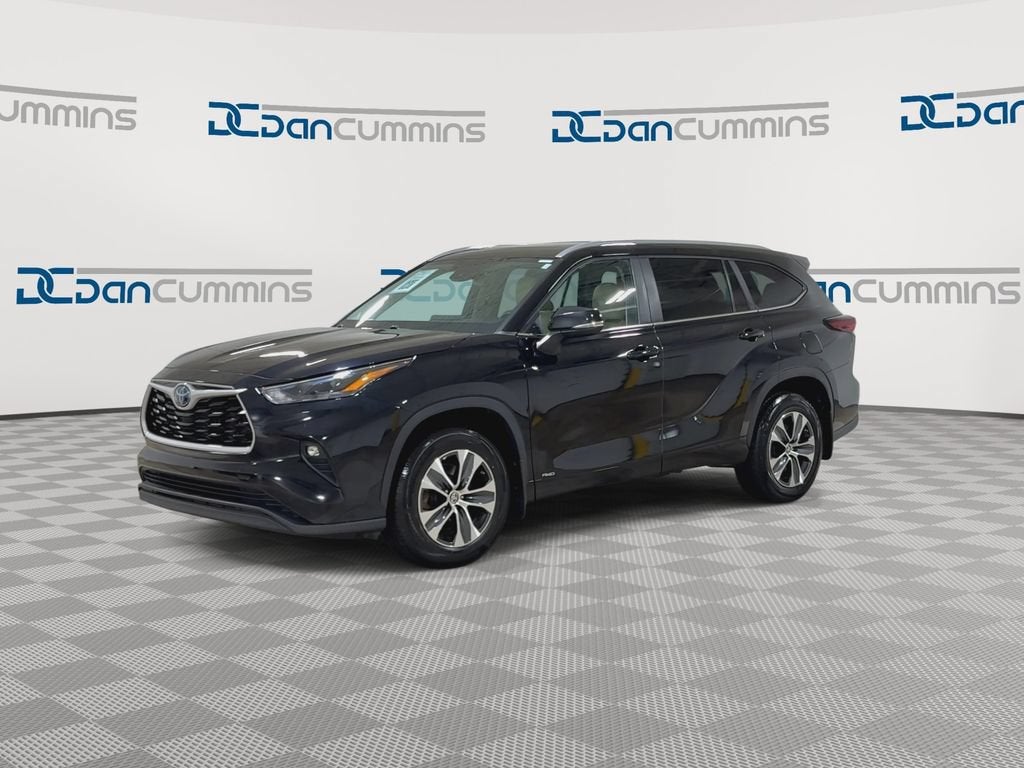 2024 Toyota Highlander Hybrid XLE