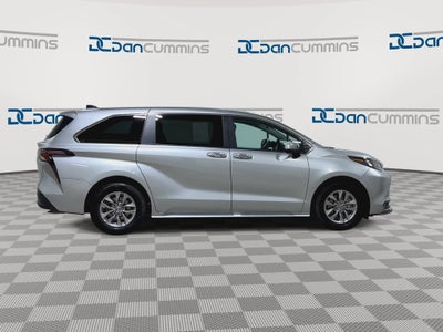2025 Toyota Sienna XLE