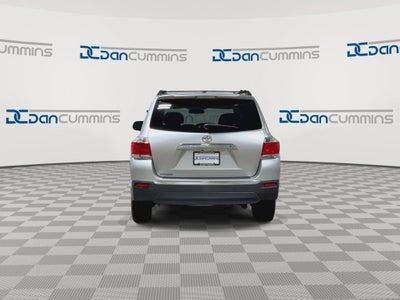 2012 Toyota Highlander FWD 4dr V6 (Natl)