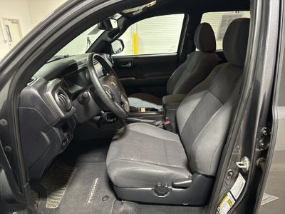 2016 Toyota Tacoma SR