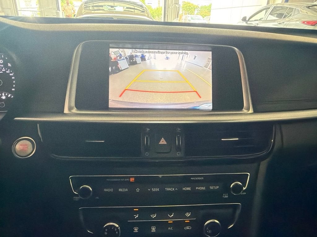 2020 Kia Optima SE