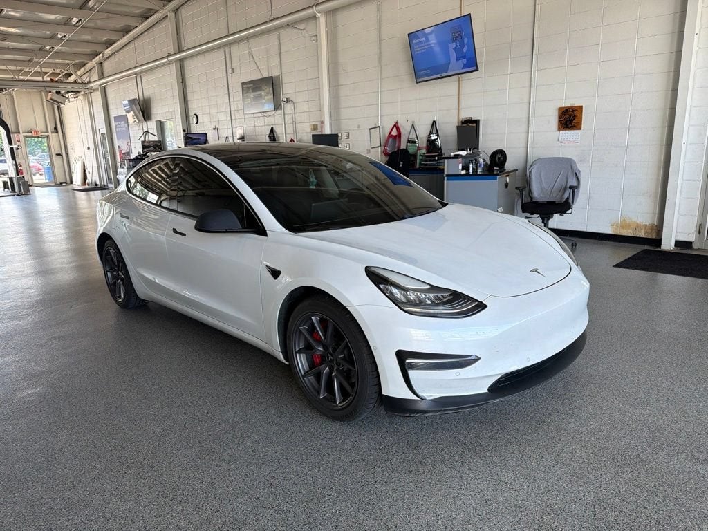 2021 Tesla Model 3 Standard Range Plus