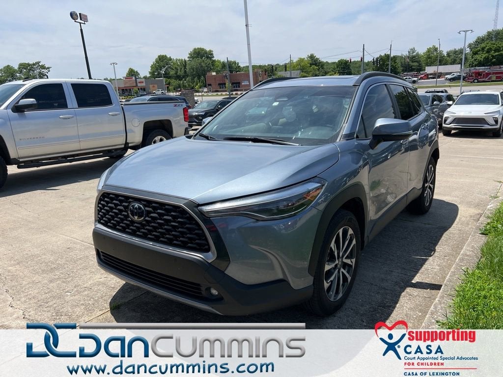 2024 Toyota Corolla Cross XLE