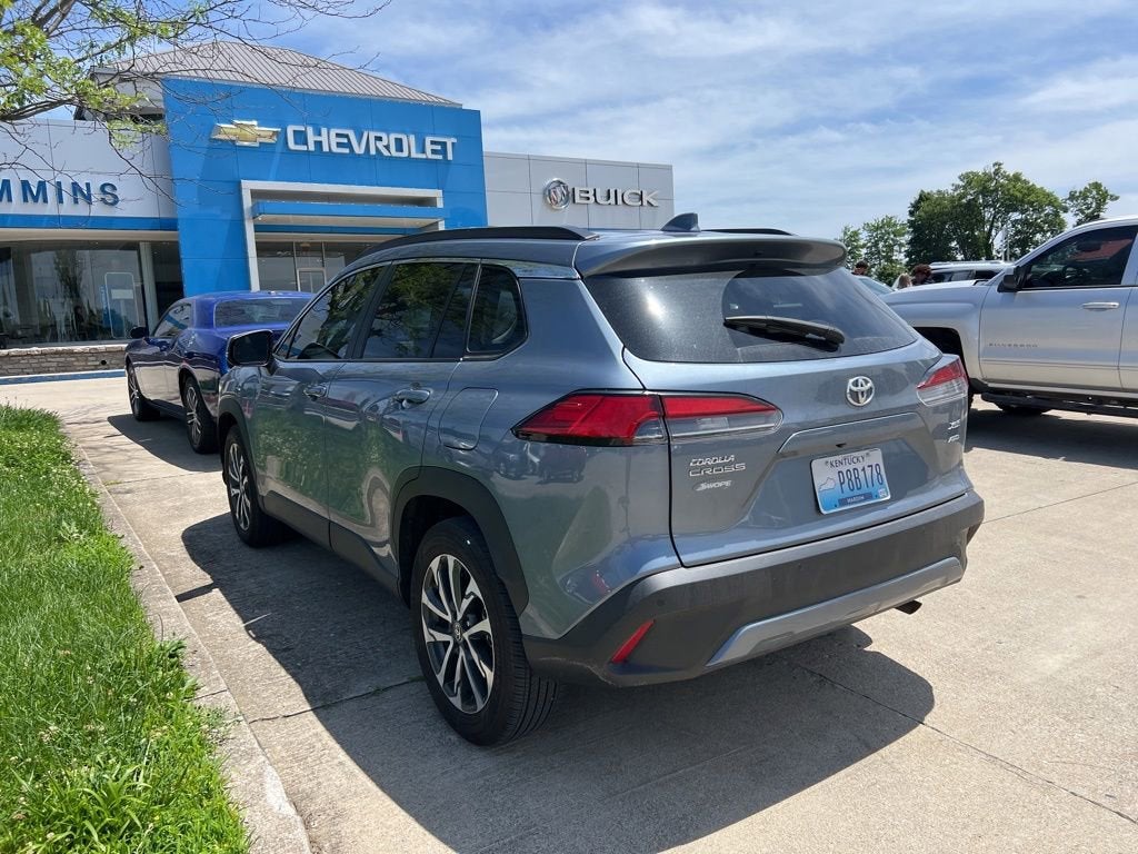 2024 Toyota Corolla Cross XLE