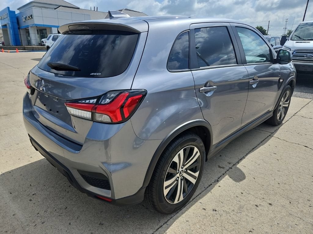 2025 Mitsubishi Outlander Sport S