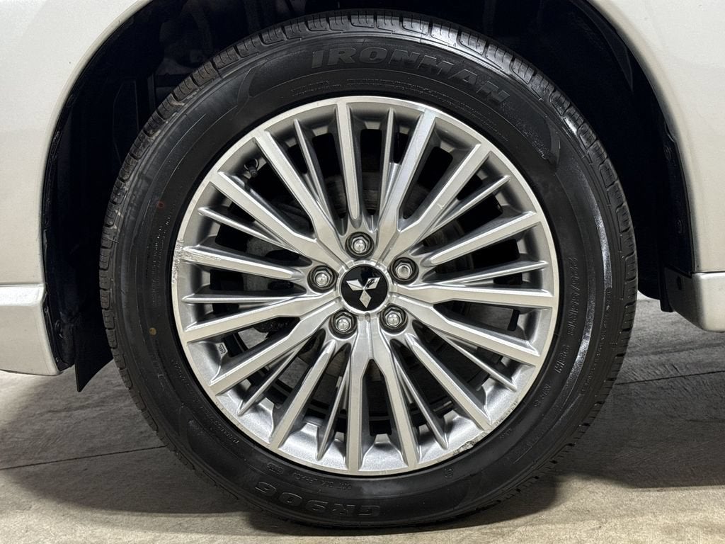 2022 Mitsubishi Outlander PHEV SEL