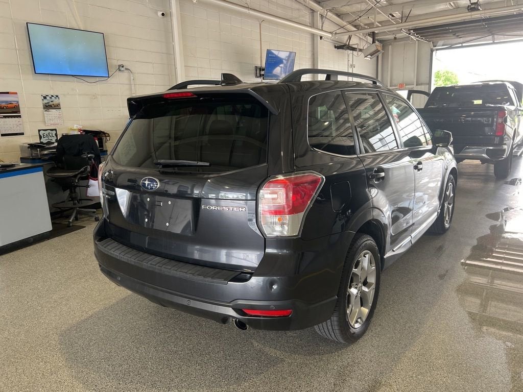 2018 Subaru Forester Touring