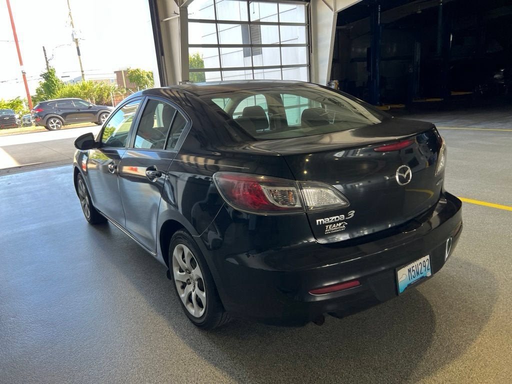 2013 Mazda Mazda3 i Sport