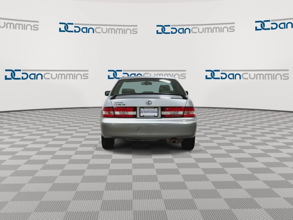 2000 Lexus ES 300 4dr Sdn