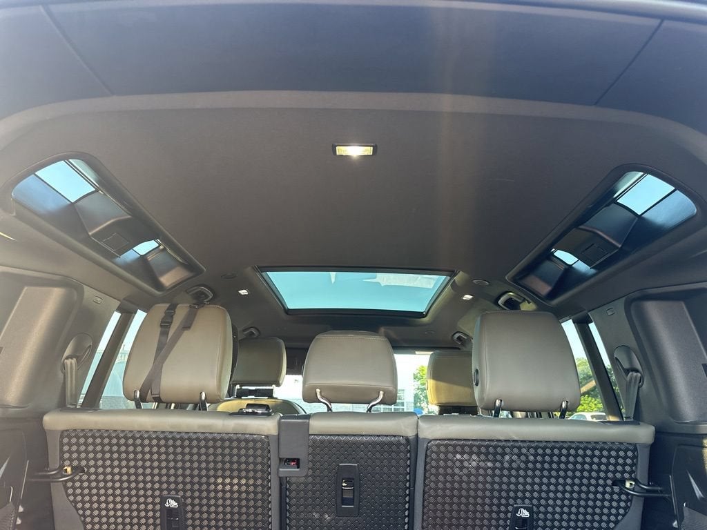 2024 Land Rover Defender S