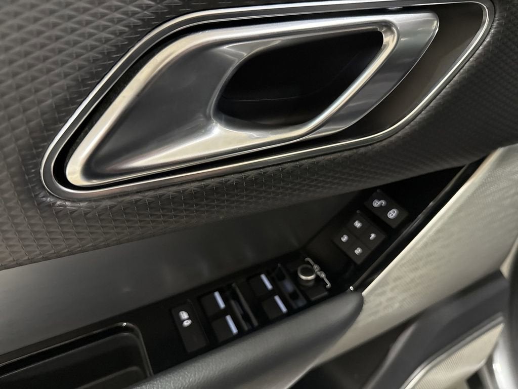 2018 Land Rover Range Rover Velar R-Dynamic SE
