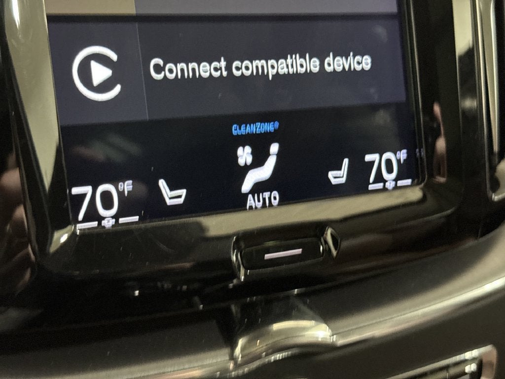 2020 Volvo XC60 Momentum