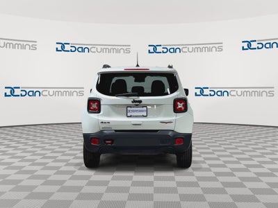 2023 Jeep Renegade Trailhawk