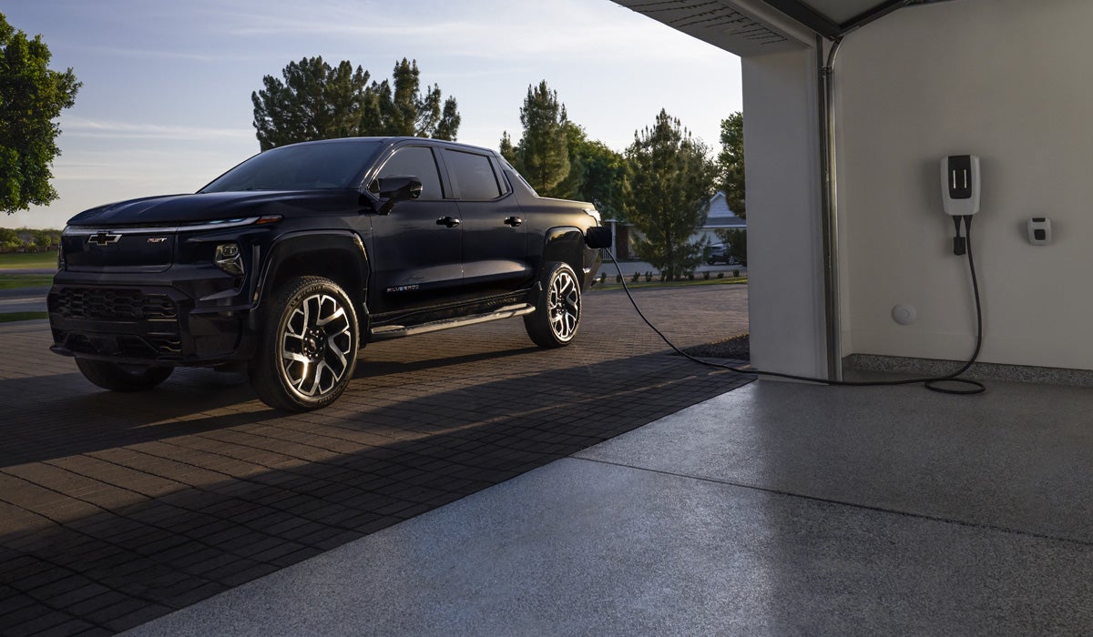 Dan Cummins Chevrolet Buick Paris in PARIS KY